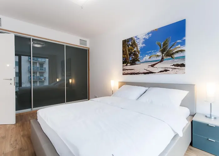 Inqse Centre Ξενοδοχείο με διαμερίσματα 4*