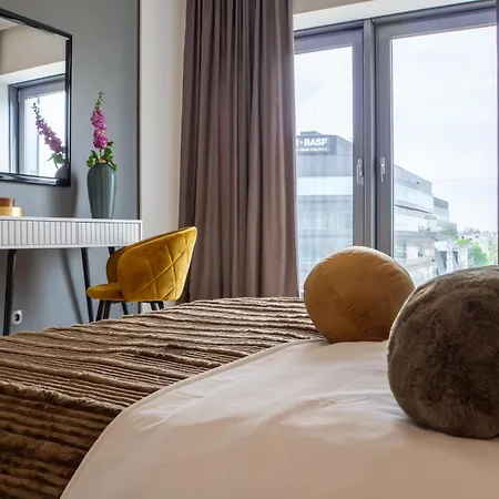 Exclusive Centre Aparthotel 3*